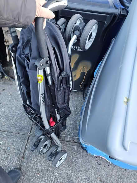 Photo of free VARIOUS Pick Up (Sunnyside 48th Street) #2