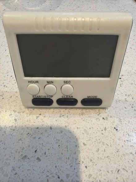 Photo of free Kitchen timer (Woodley RG6) #1