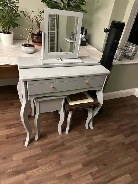 Photo of free Dresser set (Overslade CV22) #1