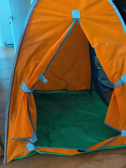 Photo of free Children's play tent (Kidlington OX5) #2
