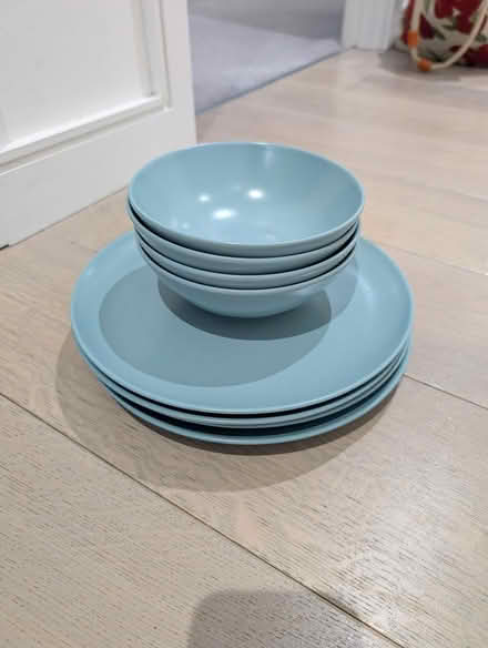 Photo of free Plates and bowl (Isle of Dogs E14) #1