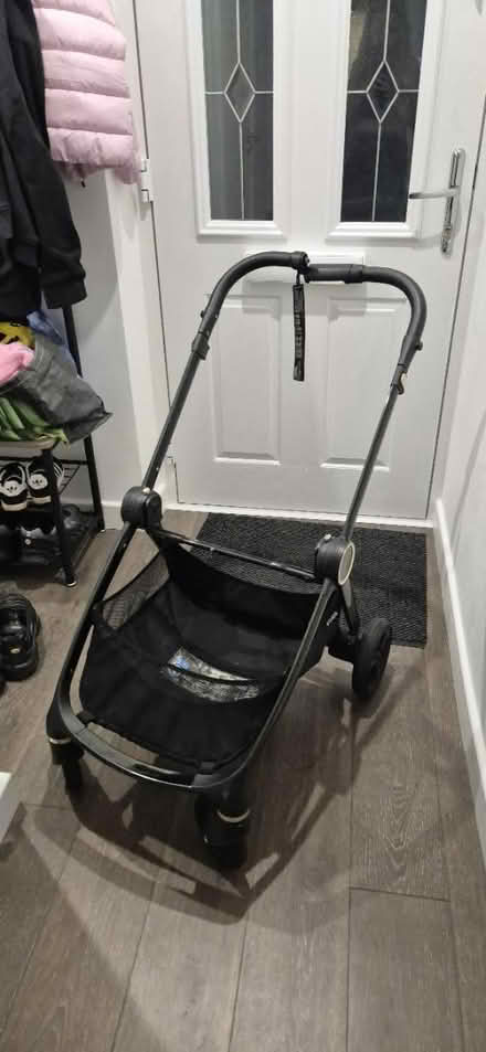 Photo of free Broken mamas and papas buggy (Nn82nb) #1