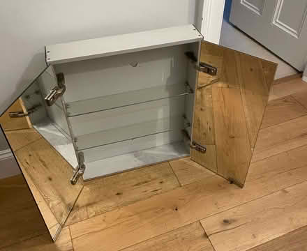 Photo of free Mirrored bathroom wall cabinet (Edinburgh EH4) #2