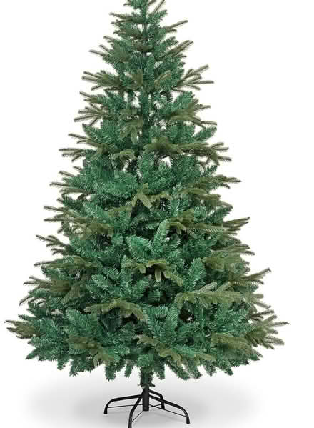 Photo of Xmas Tree and Decs (Mexborough S64) #1