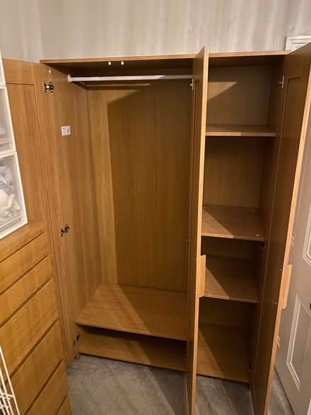 Photo of free wardrobe (Teddington TW11) #1