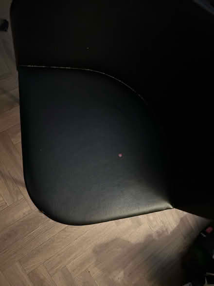 Photo of free Space saver table ideal for upcycle (WF2 8) #4