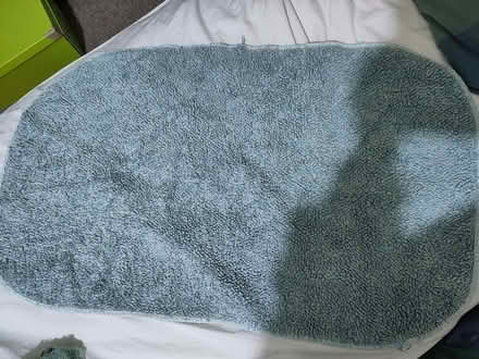 Photo of free Bedding and Towels (White Cross LS20) #1