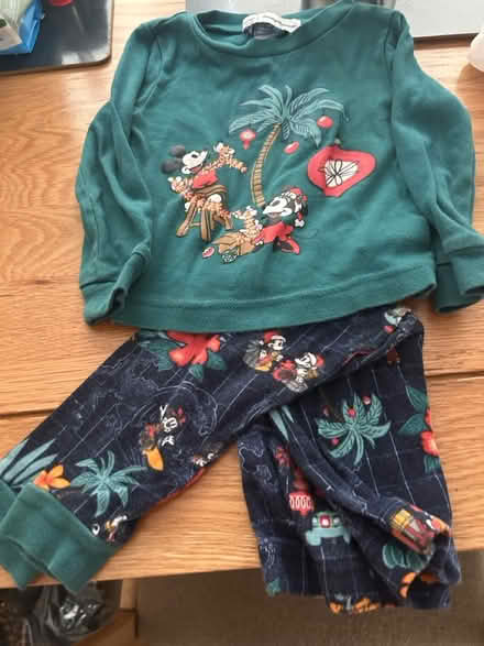 Photo of free Christmas clothes (Tilehurst RG30) #2