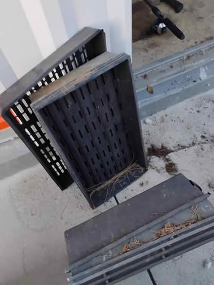 Photo of free plant trays (33770) #2