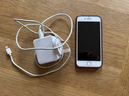 Photo of free iPhone 8 handset (Millend OX7) #4