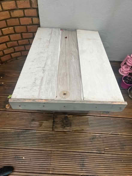 Photo of free Insulated wood outdoor cats house (Loughton IG10) #3