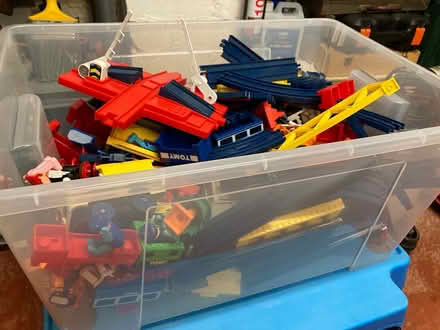 Photo of free TOMY train set (Sheffield ١١ S11) #4