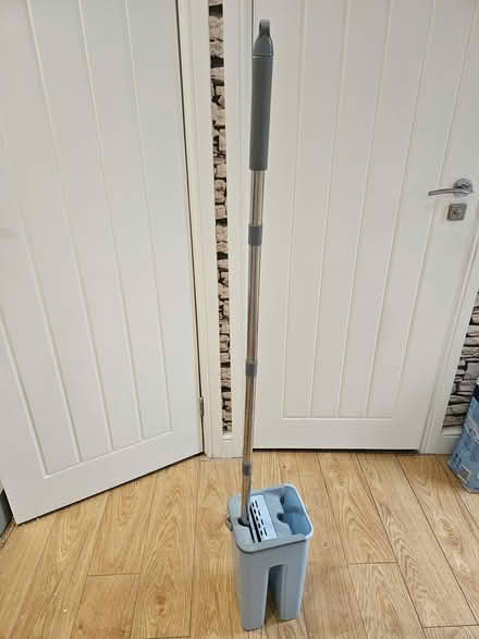Photo of free Mop (Shiregreen S5 0AN) #1