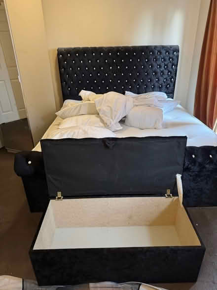 Photo of free Bed and storage box (SE28) #2