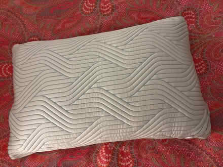 Photo of free Tempur pillow (Stanhill BB5) #2