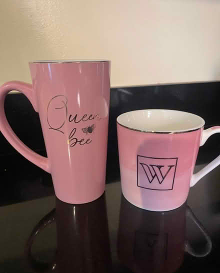 Photo of free Two pink mugs (Sherwood NG5) #1