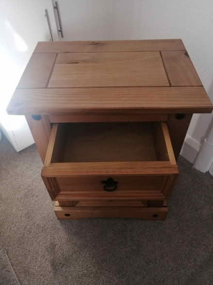 Photo of free real wood drawers/bedside cabinet (Chaddesden. Derby.) #2