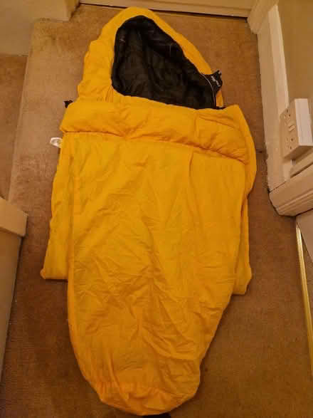 Photo of free 2 season sleeping bag (CR4) #4