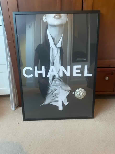 Photo of free Chanel picture (BR6 0PW) #1