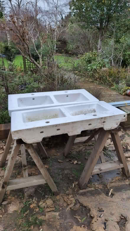 Photo of free 2 double sink units (Tunbridge Wells N. TN4) #1