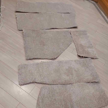 Photo of free Carpet pieces (Chorleywood WD3) #1