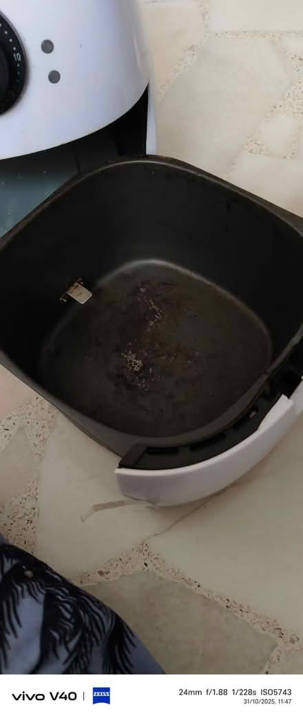 Photo of free Airfryer (Singapore - East) #2