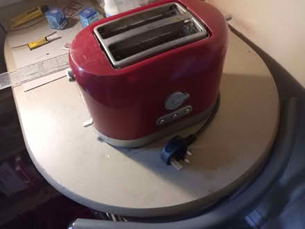 Photo of free Red toaster (IP4) #1