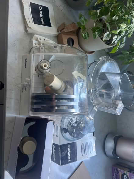 Photo of free Cuisinart bowl and attachments (TW1) #1