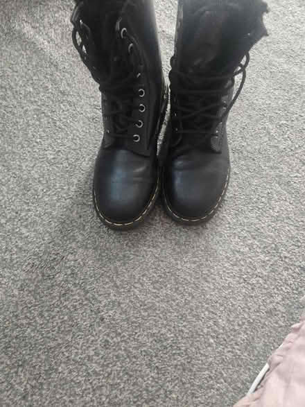 Photo of free Dr Martens Serena uk 6 (Tulse Hill SE24) #4