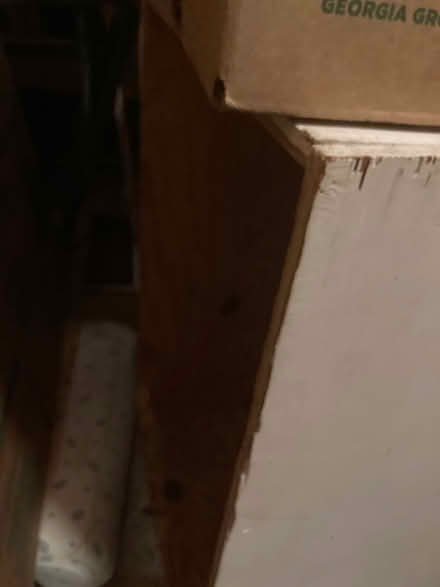 Photo of free Wooden box or small shelf (Foothill Boulevard Cupertino) #1