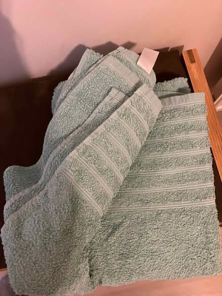 Photo of free large, old towel (swindon, SN1) #1