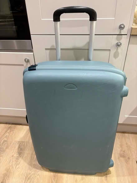 Photo of free Large Samsonite Suitcase (Caton LA2) #1