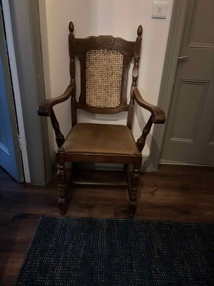 Photo of free 6 dining room chairs (Dublin 7) #2