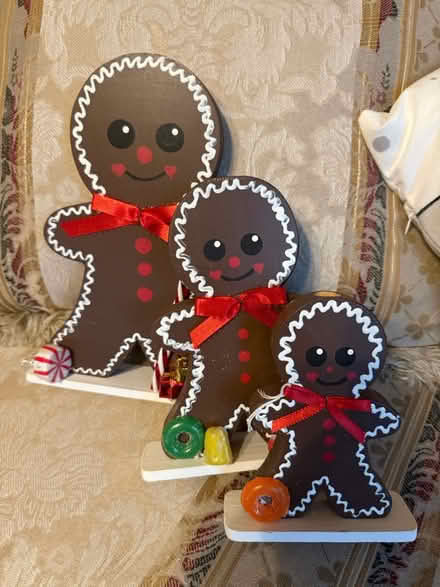 Photo of free Gingerbread Family (Ludlow ky) #1