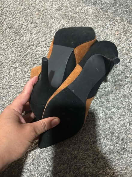 Photo of free 7.5 booties (Oxon hill) #2