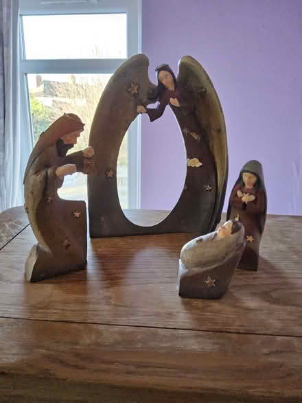 Photo of free Christmas crib (Halton LS15) #1