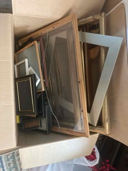 Photo of free Range of frames (Hereford HR4) #1