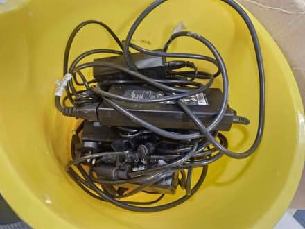 Photo of free Misc cables (Amersham Hill HP11) #1