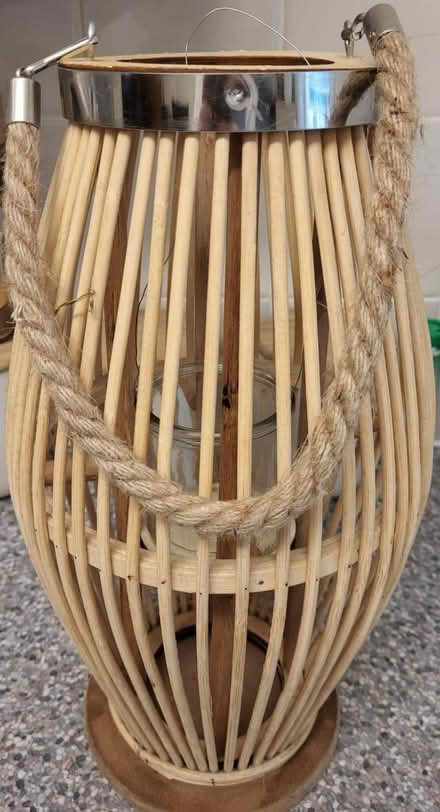 Photo of free Lantern (Fulwood PR2) #1