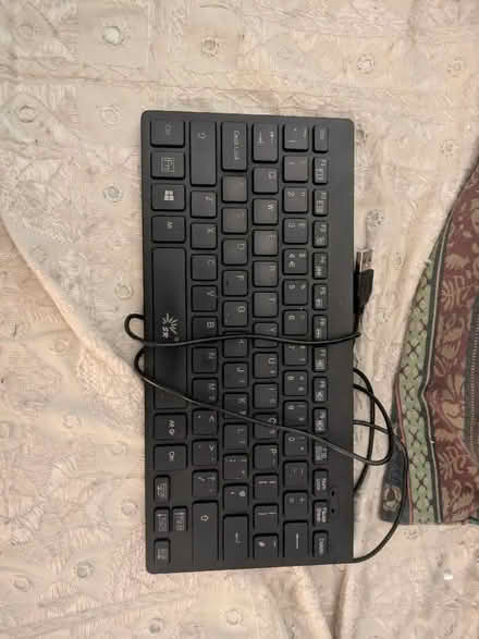 Photo of free Mini keyboard (Heeley S2) #1