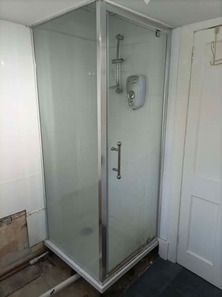 Photo of free Shower enclosure and tray 800 x800 (New Galloway DG7) #1