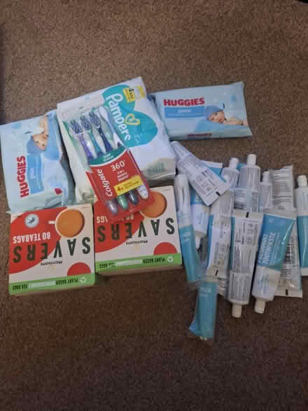 Photo of free Some basics (Peckham (Queens road Station)) #1