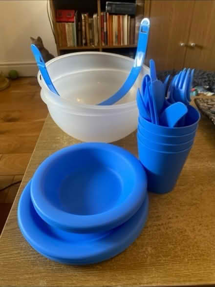 Photo of free Dome Picnic Set (Cheshunt En8) #1