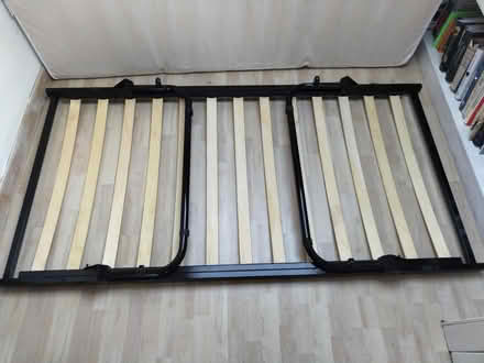 Photo of free Single trundle bed (CH64) #4