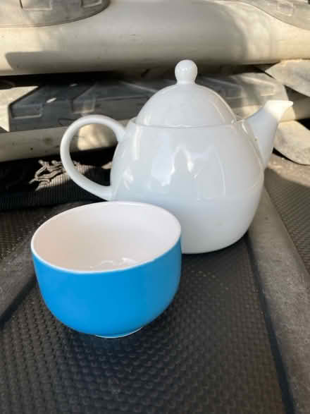 Photo of free Ceramic tea pot and tea cup - new (South San Jose) #2