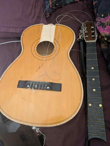 Photo of Acoustic guitar (Fry’s Hill OX4) #1