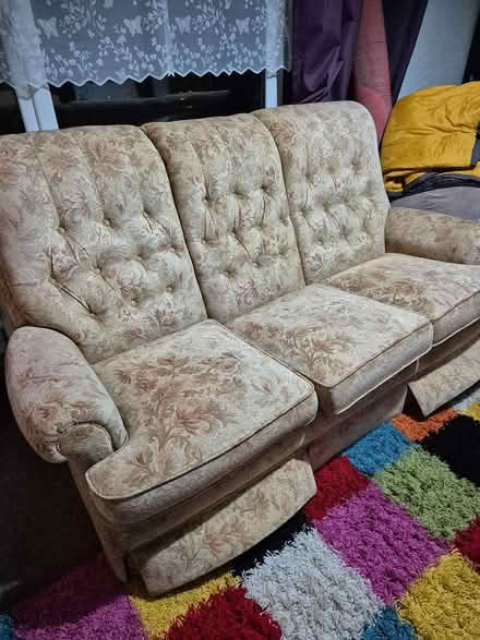 Photo of free 3 seater settee (Chorley PR7) #1