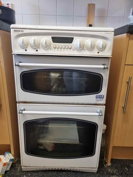 Photo of free Electric cooker beko (SE20) #1