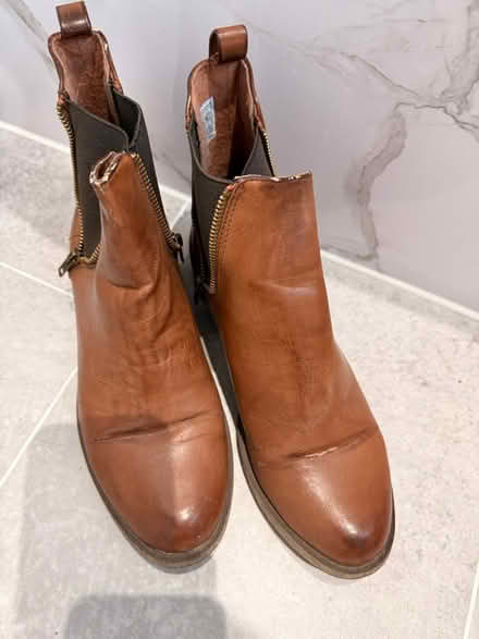Photo of free Selection of boots size 7 (Billericay CM11) #3