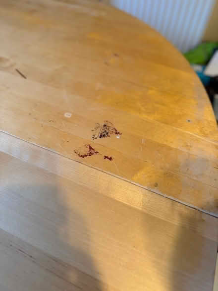 Photo of free Extending dining table (Hackbridge SM6) #2